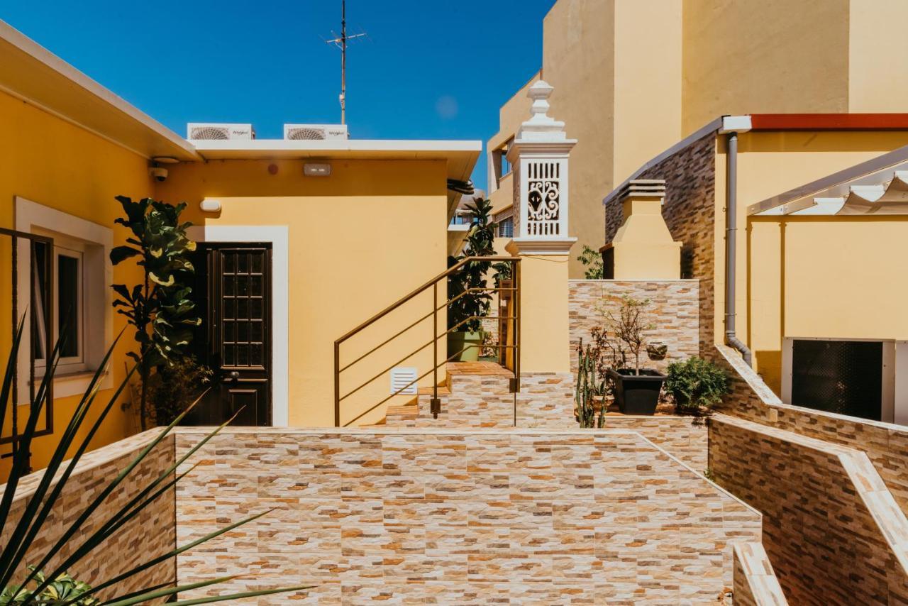 Happy House Comfort Plus Faro Bagian luar foto